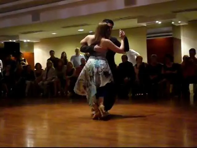 Video thumbnail for Ariadna Naveira & Fernando Sánchez 3/6.mpg