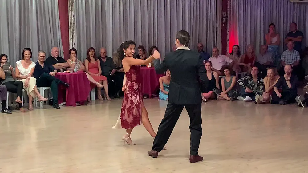 Video thumbnail for Lorena Tarantino y Gianpiero Galdi - Querido TLV - 13.9.2019 P2/4