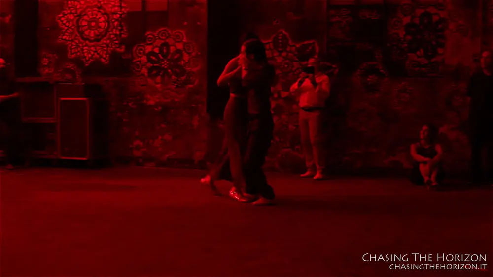 Video thumbnail for Jorge Frias y Katrin Urwitz - BUNKER Tango - Turin 2016 (Vals 1-4)
