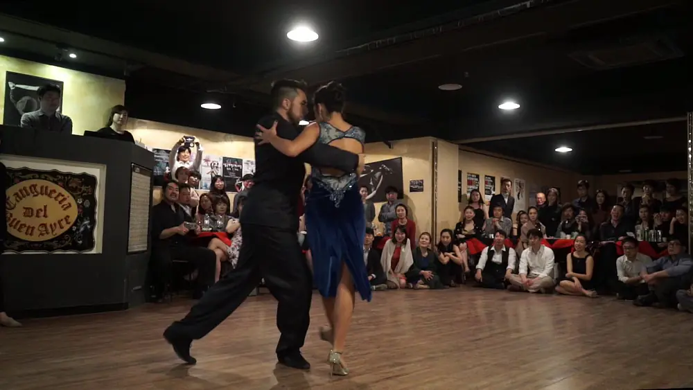 Video thumbnail for Clarisa Aragon y Jonathan Saavedra #2 @Tangueria, 4th Mar. 2017, Welcome Milonga