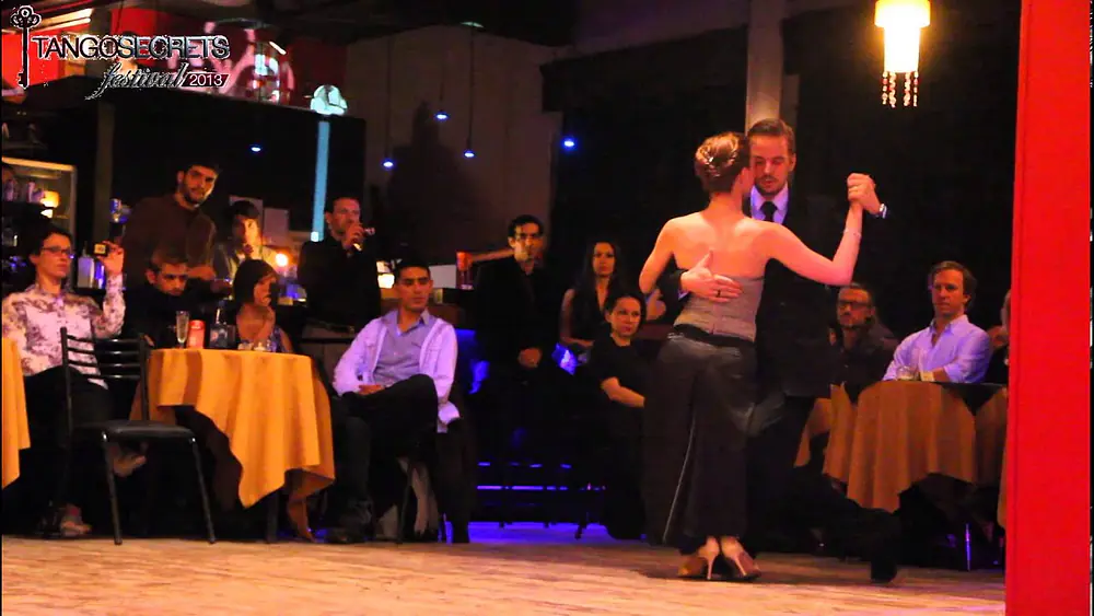 Video thumbnail for Liz y Yannick Vanhove en el Tango Secrets Festival 2013 01/02