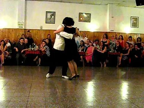 Video thumbnail for Corina de la Rosa y Julio Balmaceda1  アルゼンチン タンゴ