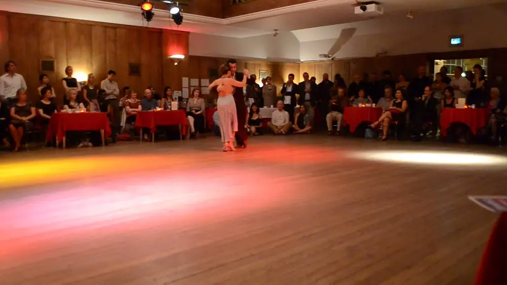 Video thumbnail for Diego Converti y Graciela Gamba - Bien pulenta - D' Arienzo Ecague - Carblanca 23-05-2014