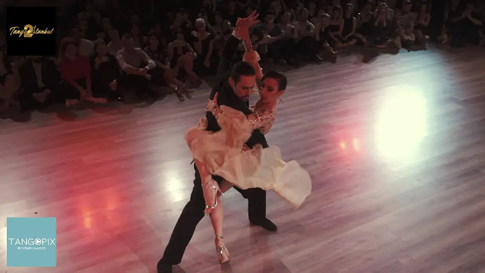 Video thumbnail for TanGO TO istanbul '25 - Juan Malizia & Manuela Rossi dance Bandonegro - Zum