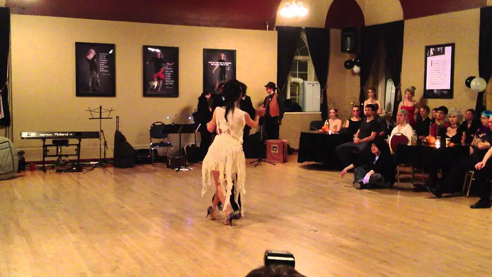 Video thumbnail for Burak Özkösem & Remanda Xiang Performing at Luxe Milonga(1 of 2)