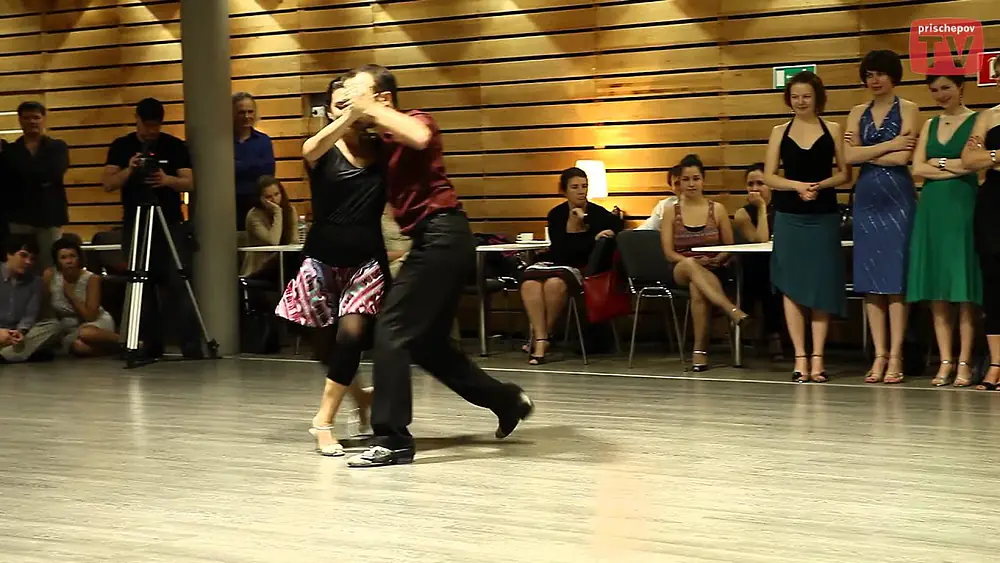 Video thumbnail for Giggio Giovanni & Dana Jazmin Frigoli, «White tango festival 2012», Moscow, Russia