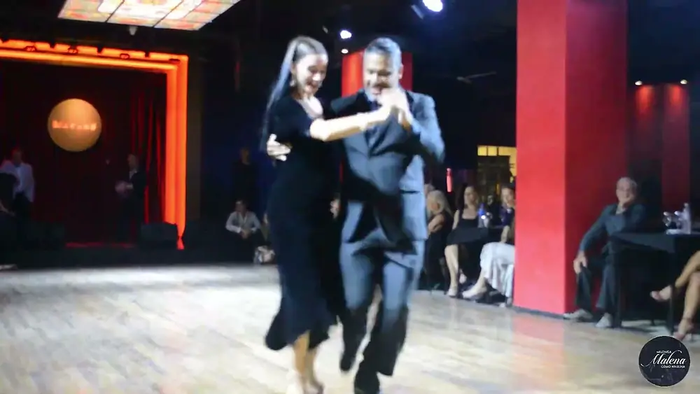 Video thumbnail for Roberto Zuccarino & Aldana Schneider - Meta Fierro - Juan D'Arienzo