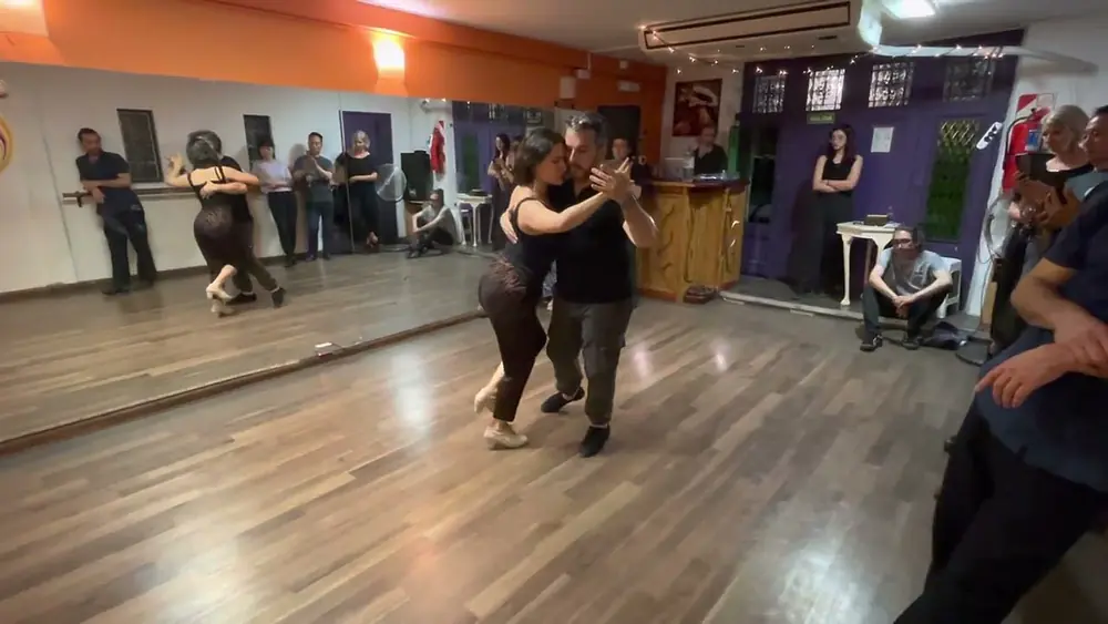 Video thumbnail for Fernando Galera  y Dana Jazmin Frigoli @ Practica La Maleva 11/25/22