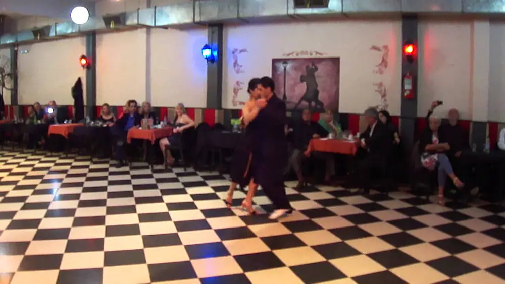 Video thumbnail for Sin Rumbo, de Israel y Korea, bailan Tomer y Estrella Kin, alumnos de Carlos Perez y Rosita 1/2