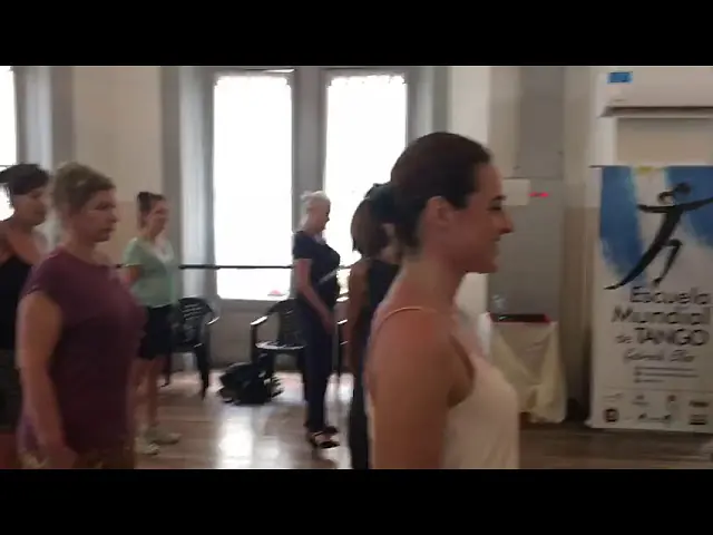 Video thumbnail for Clase de Milonga lisa y traspie con el maestro Jorge Firpo (17-feb-20)