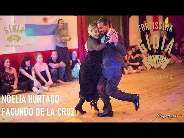 Video thumbnail for NOELIA HURTADO & FACUNDO DE LA CRUZ @ Milonga LA GIOIA Paris (3/4)