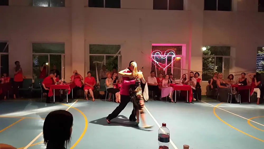 Video thumbnail for Andrey Panferov, Ekaterina Petrova на фестивале «Tango del Sur», Одесса