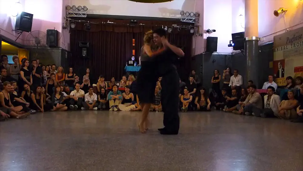 Video thumbnail for Noelia Hurtado y Carlitos Espinoza -La Pepa 2013- -Milonga-