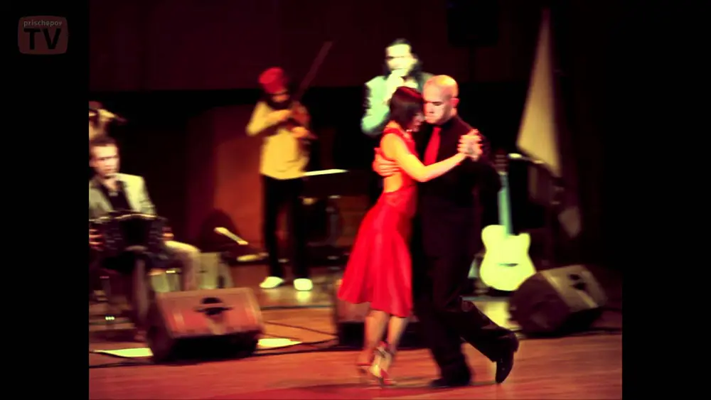 Video thumbnail for Alper ERGÖKMEN -- Selen SÜREK, 2-1, Sexteto Milonguero, TanGO TO istanbul 2012