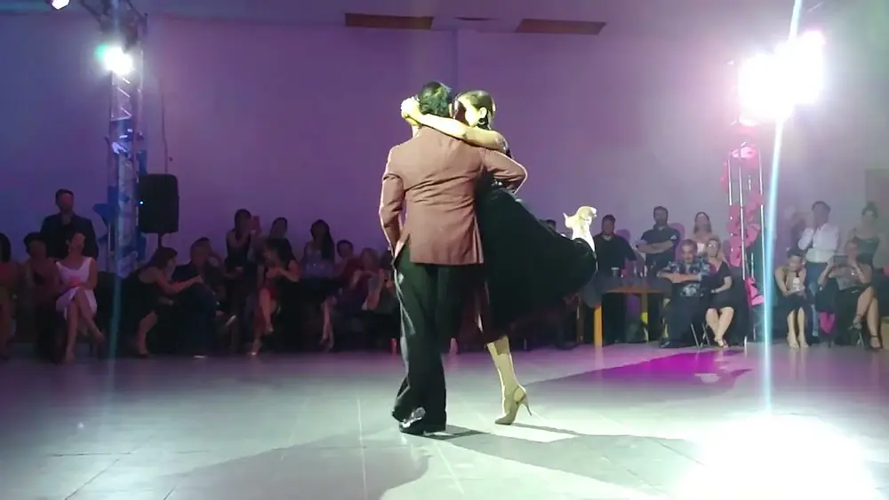 Video thumbnail for Mariela Sametband y Guille peque Barrionuevo 1/2 Maratón Milonguera Neuquén 2022