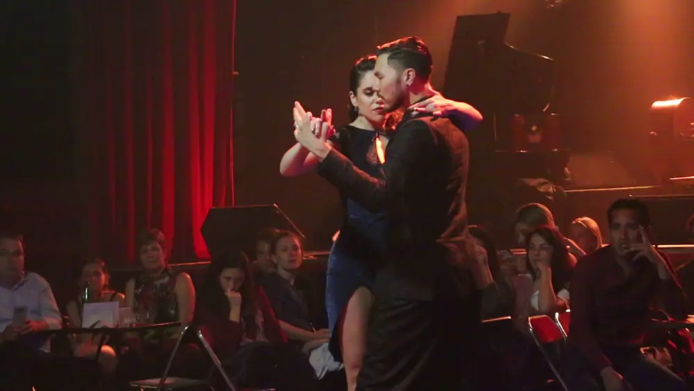 Video thumbnail for Clara Silveira y David Samaniego ( Maldita Milonga)