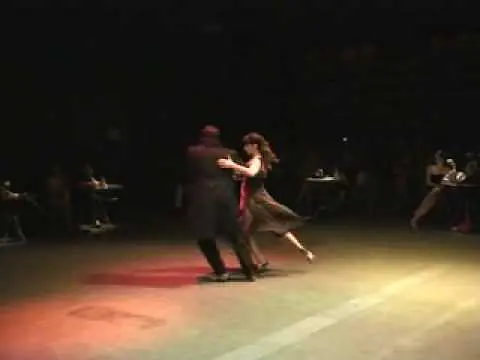 Video thumbnail for Donato Juarez y Carolina del Rivero a Catania il 18-06-2010 (03)