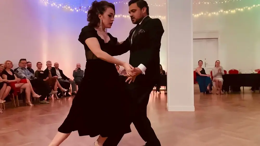Video thumbnail for Magdalena Myszka & Ezequiel Mendoza 2/4