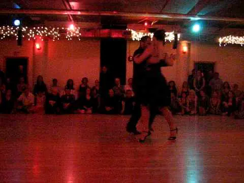 Video thumbnail for Oliver Kolker and Silvina Valz @ All Night Milonga NYC