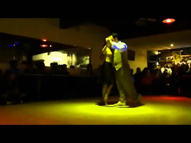 Video thumbnail for MARIO DE CAMILLIS Y BARBARA WAINNRIGHT EN LA MILONGA 10