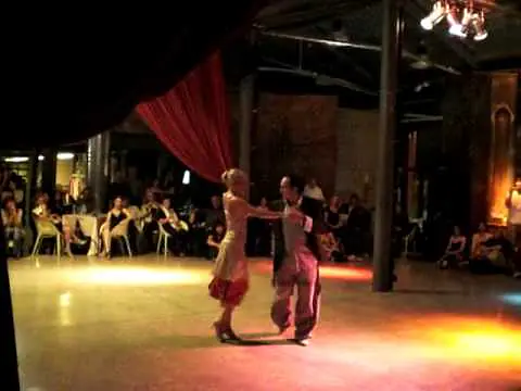 Video thumbnail for Claudia Rogowsky y Matias Facio bailan "Mad World"  al Maglio Milano