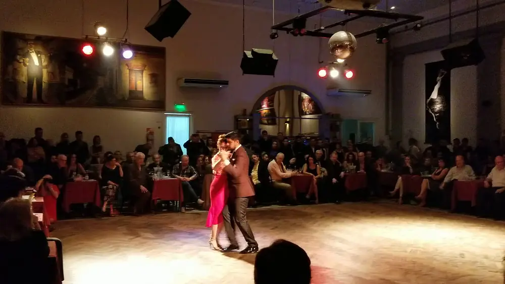 Video thumbnail for Sebastian Jimenez y Joana Gomez - SED DE CAMPEONES performance at Salon Canning on July 26, 2019