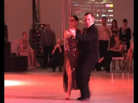 Video thumbnail for ETC in Torino 2010 - Gabriel Misse y Natalia Hills - 3 of 3 (17.06.2010)