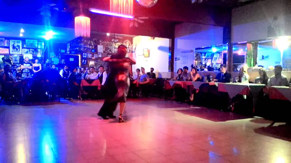 Video thumbnail for Yasmina Mamana y Ariel Taritolay 25/5/16 video 2
