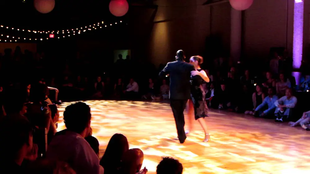 Video thumbnail for Donato Juarez & Carolina Del Rivero, "Lagrimas y Sonrisas", AntiPanico SF 2012, 3/3