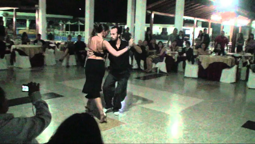 Video thumbnail for Pablo Rodríguez y Natasha Lewinger en Barquisimeto. Tercer tema: Recien (Pedro Laurenz)