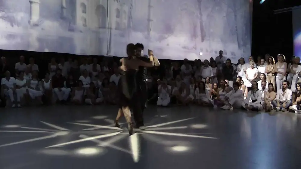 Video thumbnail for Danubiando 2012 - Carlitos Espinoza and Noelia Hurtado - TANGO