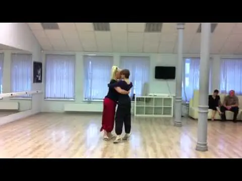 Video thumbnail for Pernacio, Elvira Malishevskaya y Elena Berestezkaya