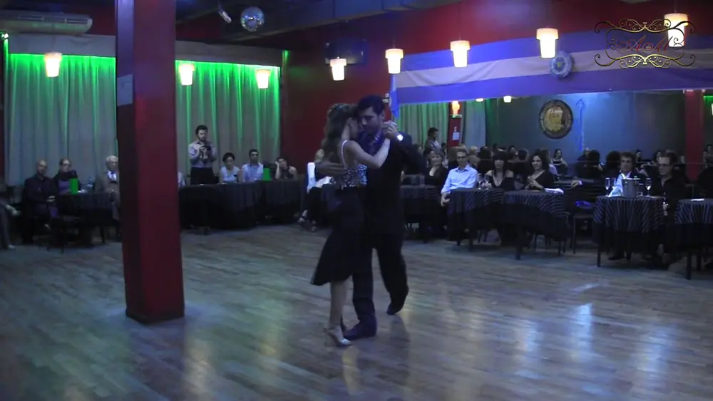 Video thumbnail for Escuela de Tango,  Campeones mundiales tango pista 2017, Magdalena Gutierrez, German Ballejo,
