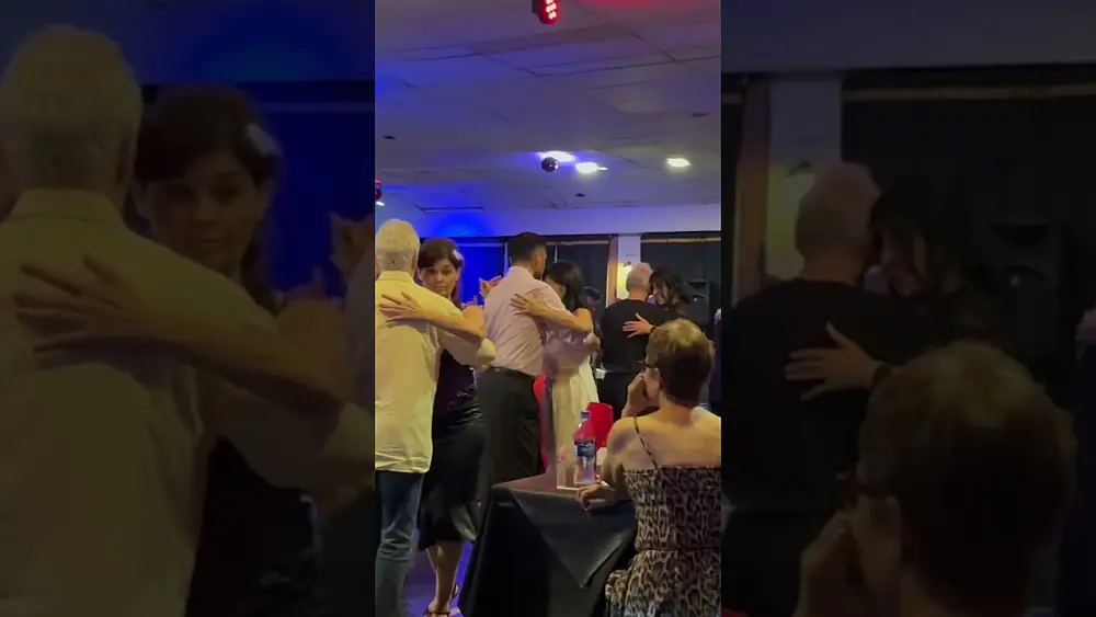Video thumbnail for La Juan D’Arienzo & Fernando Rodas. Champagne Tango. En lo de Celia. Buenos Aires 12/30/2024