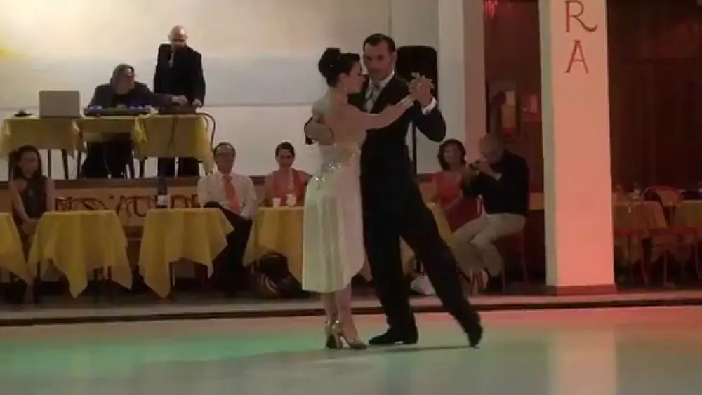 Video thumbnail for Qui Tango Festival Savona 2015 - Valeria Maside & Anibal Lautaro - Buscandote