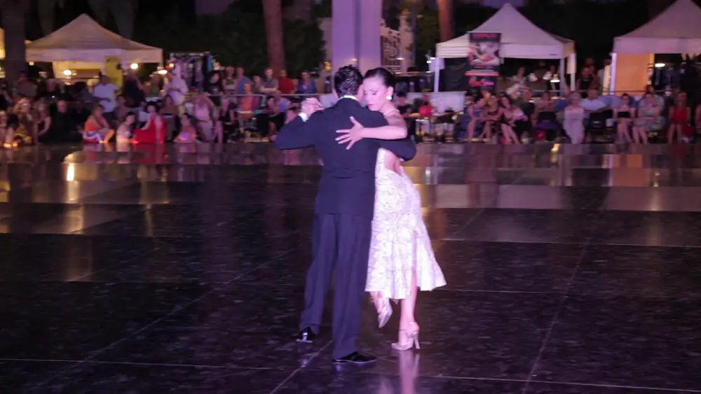 Video thumbnail for Yanina Quiñones & Neri Piliu - Elba Tango Festival 2015 - Derrotado Di Sarli Florio - by A.