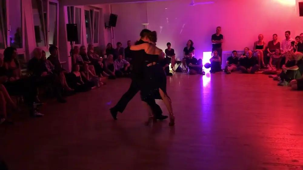 Video thumbnail for Agustina Piaggio & Carlos Espinoza 6.11.2021 goooal