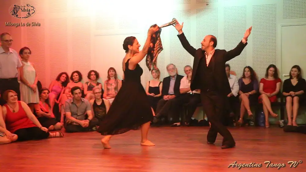 Video thumbnail for Analía Vega y Marcelo Varela - Zamba - (4/4) - Milonga "Lo de Silvia" - Tel-Aviv - 25/10/2019