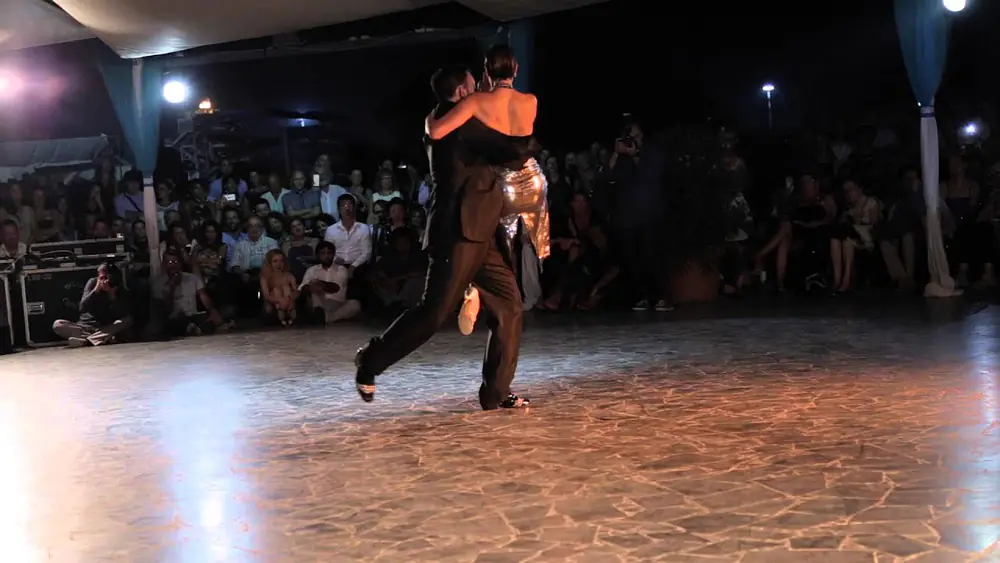 Video thumbnail for Joe Corbata e Lucila Cionci - CTF2015 - Tango Context Show