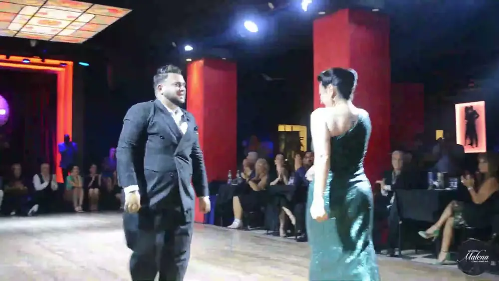 Video thumbnail for Cynthia Palacios y Sebastián Bolivar en Milonga Malena "𝗖𝗢𝗠𝗢 𝗡𝗜𝗡𝗚𝗨𝗡𝗔"!!! 2/4