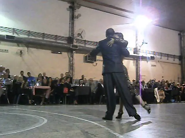 Video thumbnail for Fernando Carrasco y Jimena Hoeffner en TANGO SALÓN EXTREMO 1/7