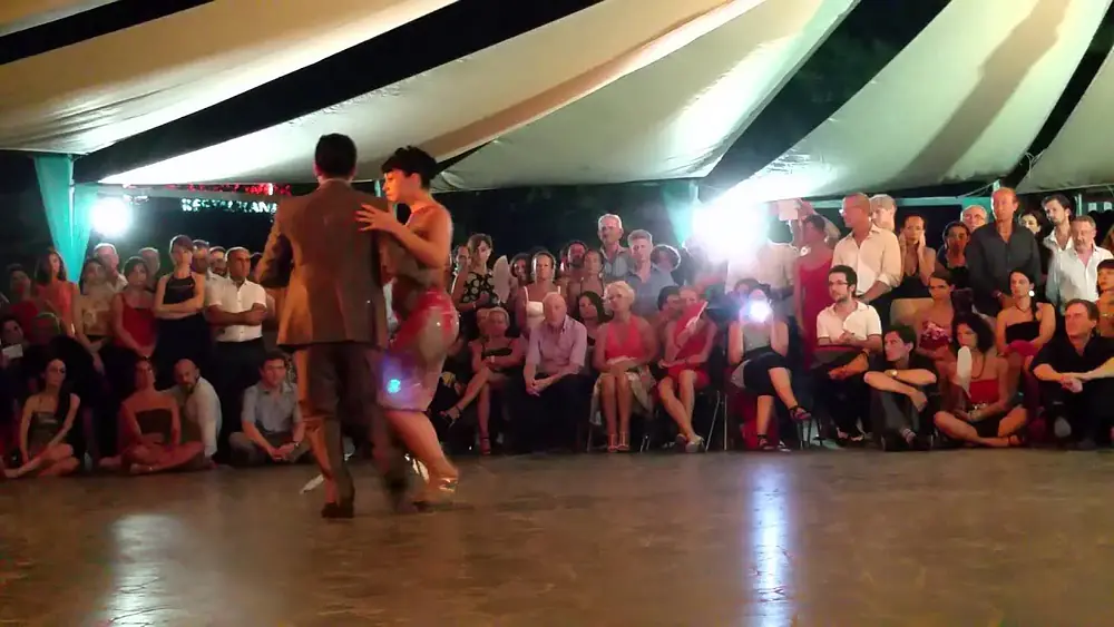 Video thumbnail for Ariadna Naveira y Fernando Sanchez  Catania Tango Festival 2015 2-2