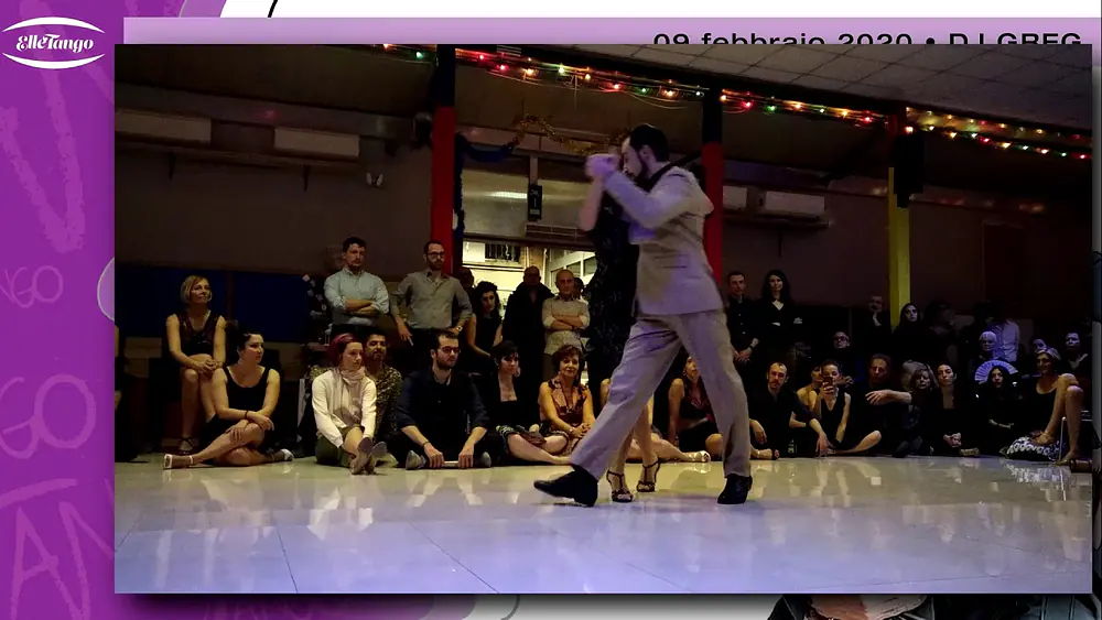 Video thumbnail for Bologna - Esibizione Lorena Tarantino y Gianpiero Galdi (09/02/2020)- 1/4