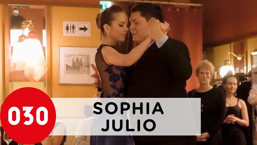 Video thumbnail for Sophia Paul and Julio Cesar Calderon – El látigo, Berlinos Aires 2019