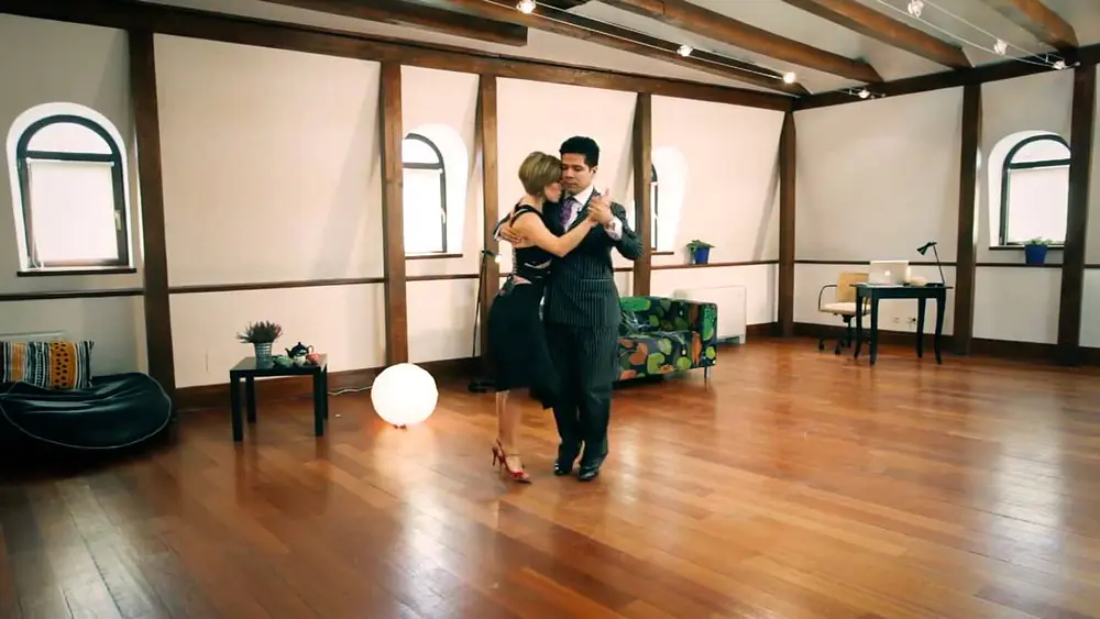 Video thumbnail for Sebastian Arce & Mariana Montes Lesson nr. 67
