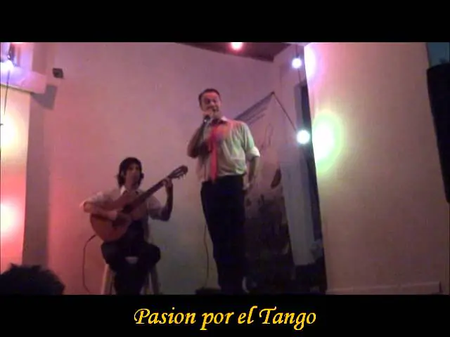 Video thumbnail for WALTER "El Chino" LABORDE y DIEGO "DIPI" KVITKO con el tango TODA MI VIDA en FLOREAL MILONGA