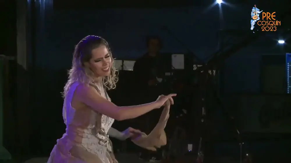 Video thumbnail for PRE COSQUIN 2023. Zamba del que anda solo , Damián Roezgas y Amira Luna.