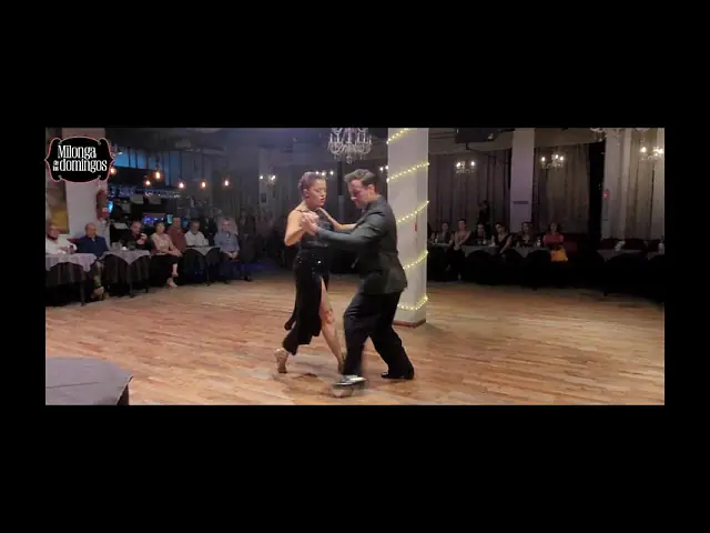 Video thumbnail for Facundo Piñero y Vanesa Villalba - Milonga de los Domingos - 6 de Marzo - 3/3
