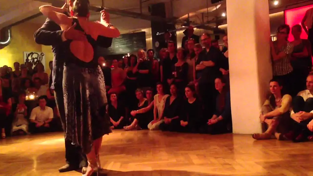 Video thumbnail for Ney Melo & Virginia Pandolfi 1/4