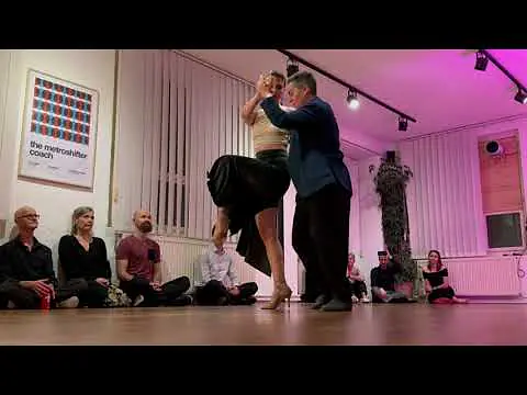 Video thumbnail for Veronica Toumanova & Asya Moiseeva - Angel d'Agostino (1/4), Badaboum, Zurich